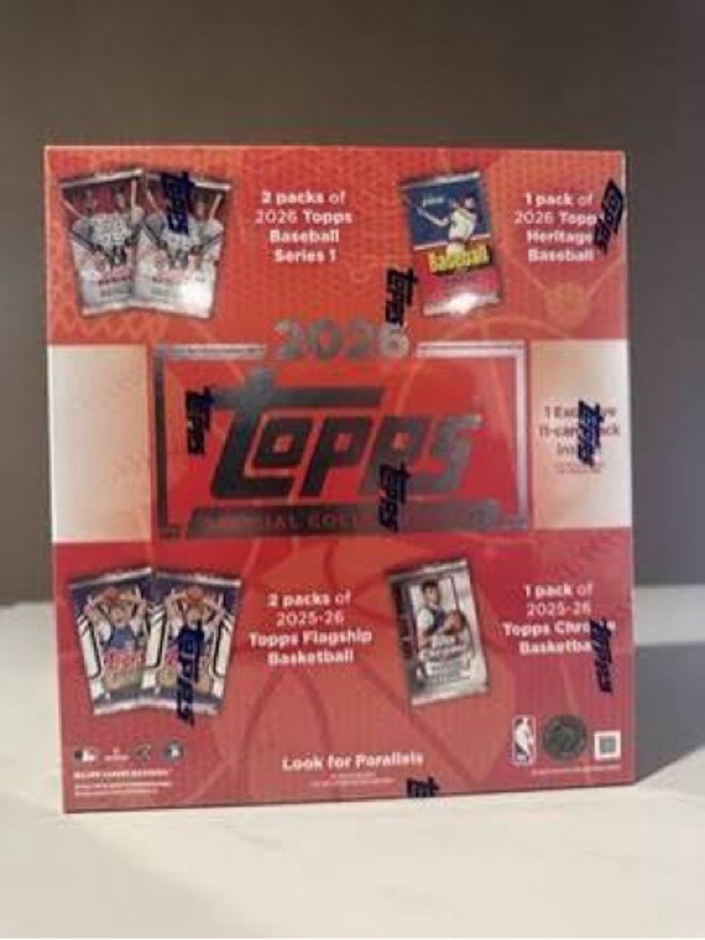 Topps Red Multi-Sport Trading Card Box